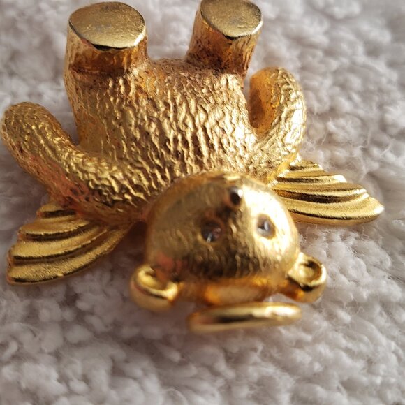 Vintage Angel Teddy Bear Pin with Halo Gemstone Eyes, Pinback, Gold - Picture 3 of 6